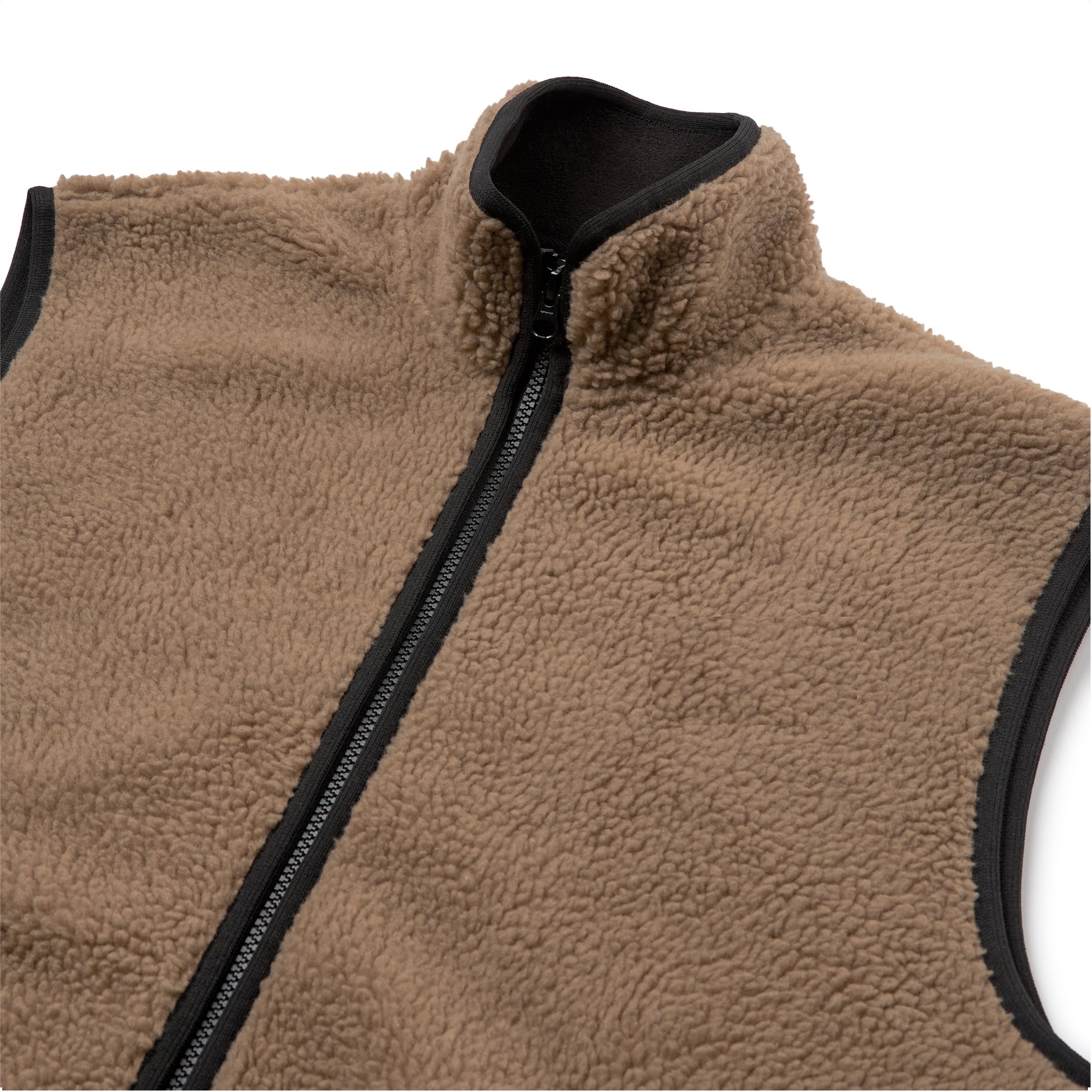 коричневый