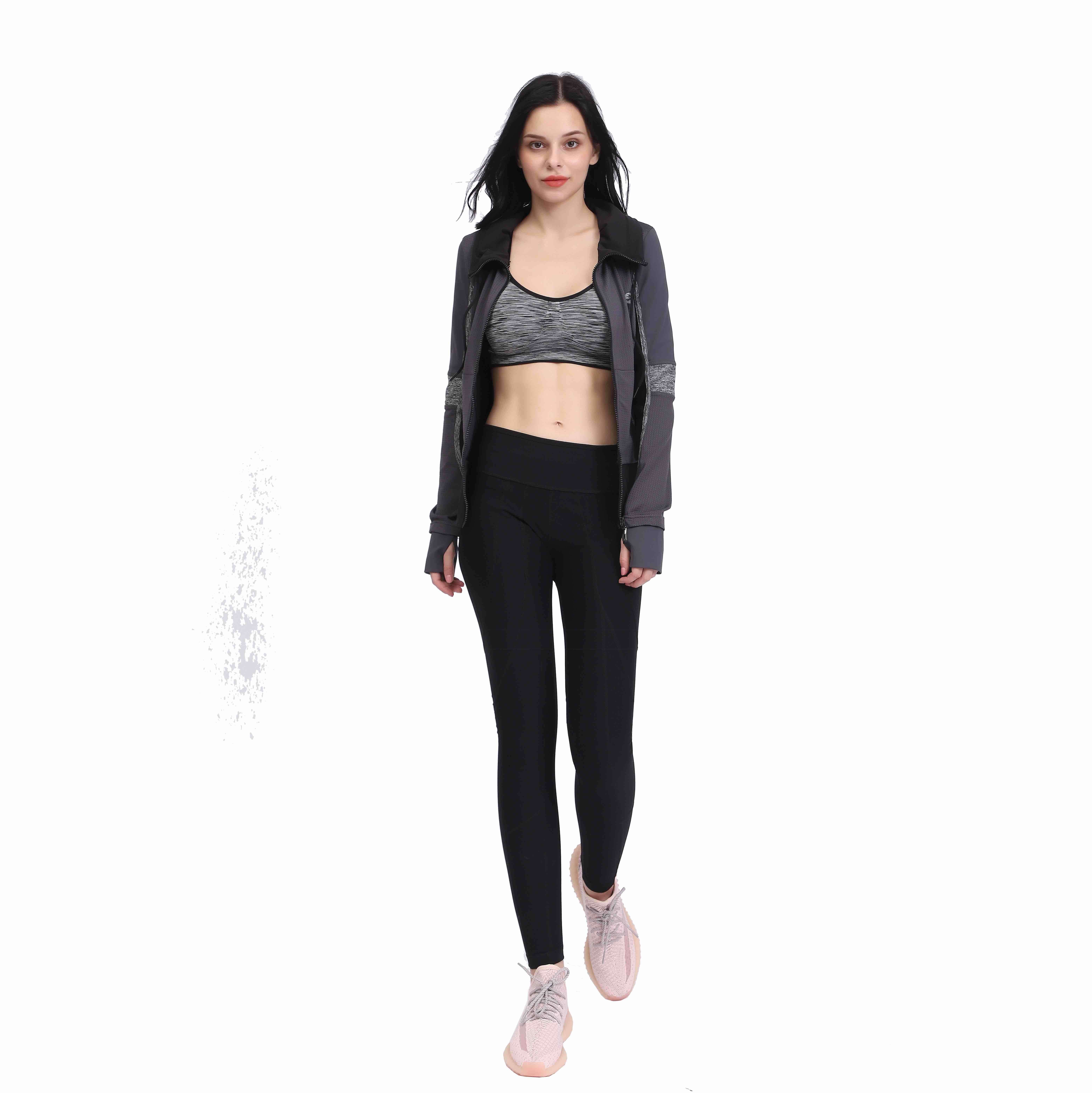 Куртка с длинным рукавом