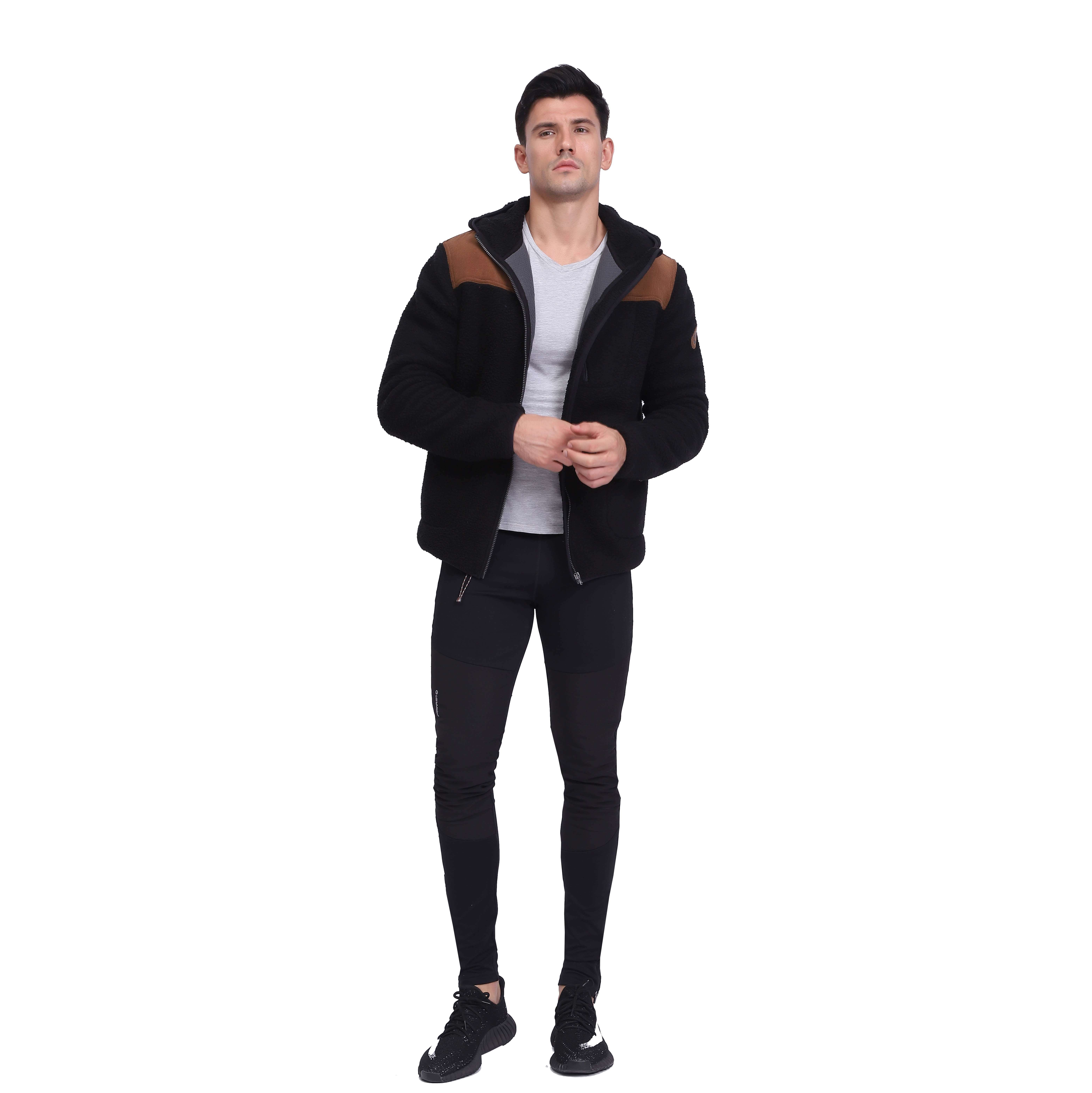 Грудная кармана толстовки