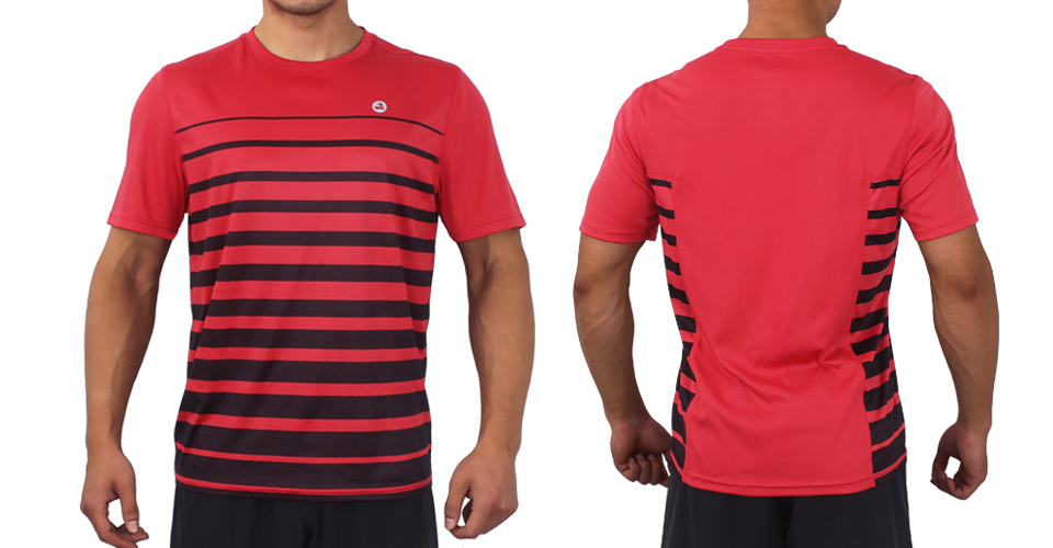 Полосы печатают футболку