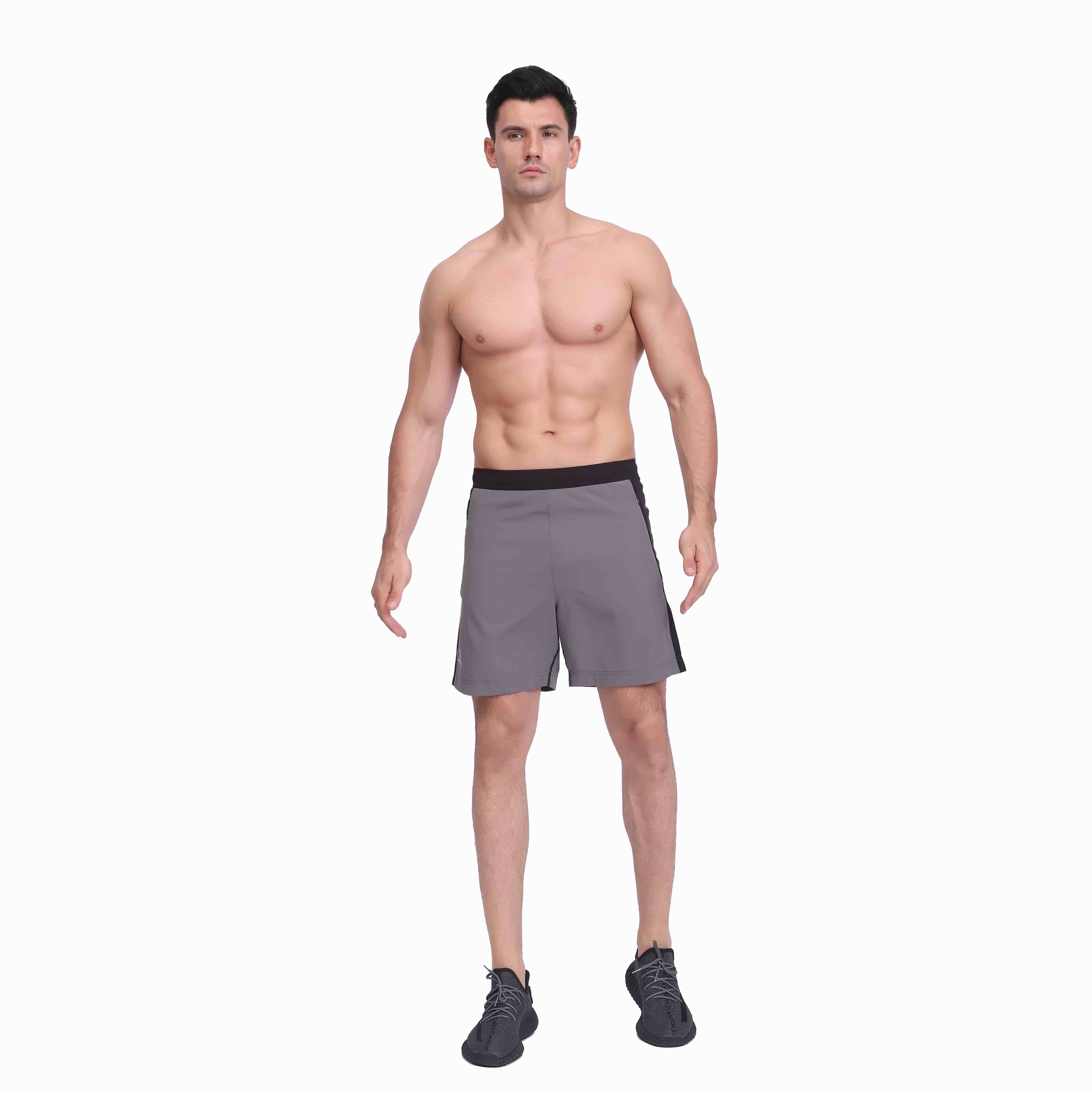 Мужские короткие