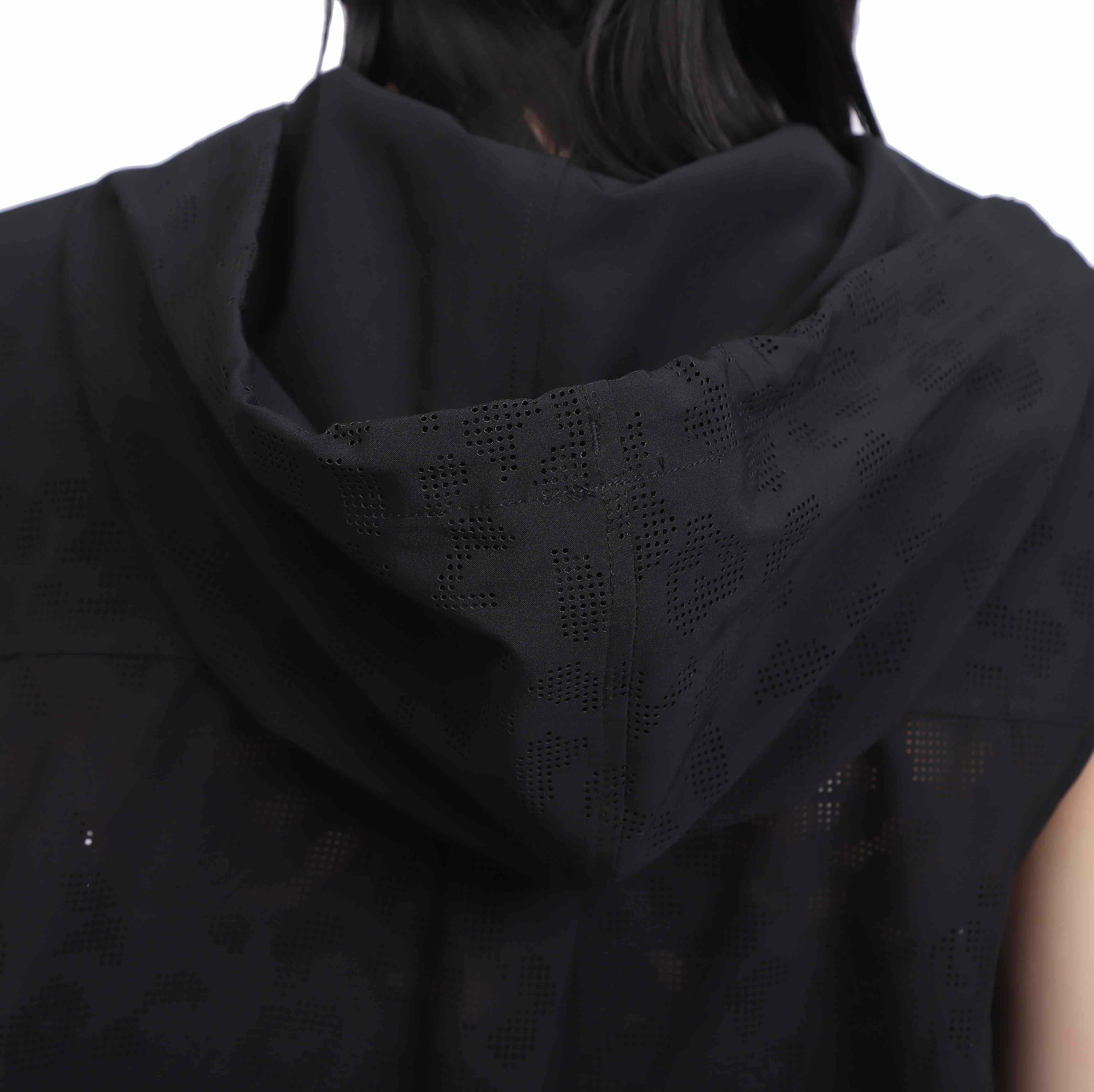 Толстовка с капюшоном