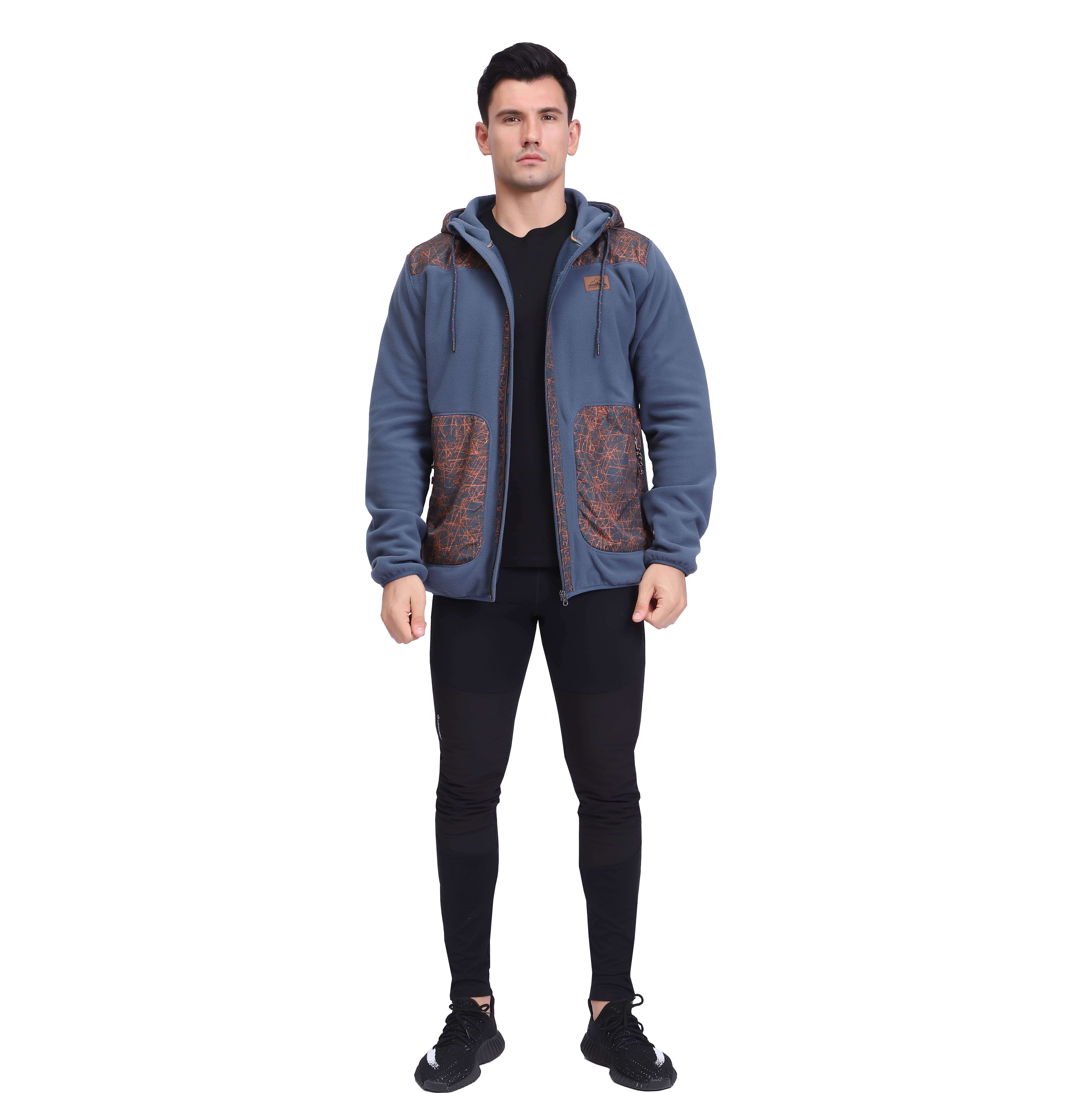 Куртка с капюшоном