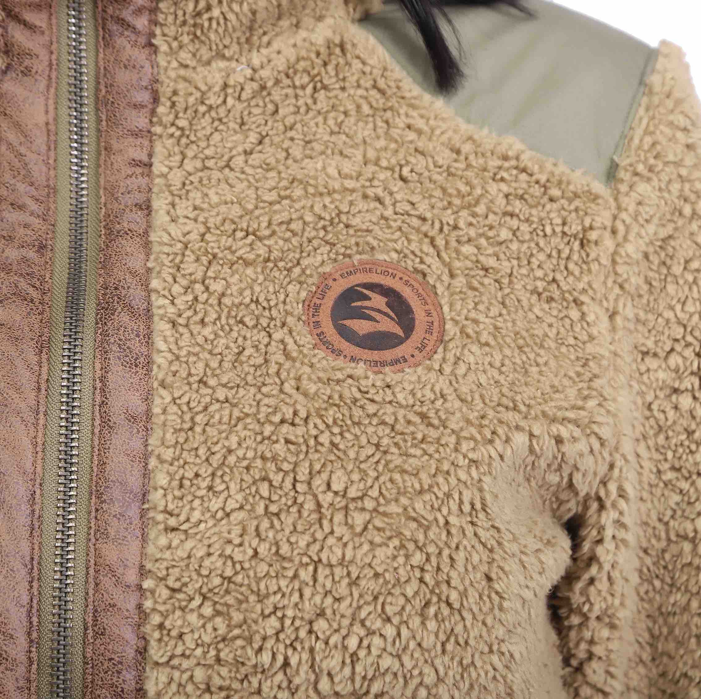 Поддельная кожаная отделка