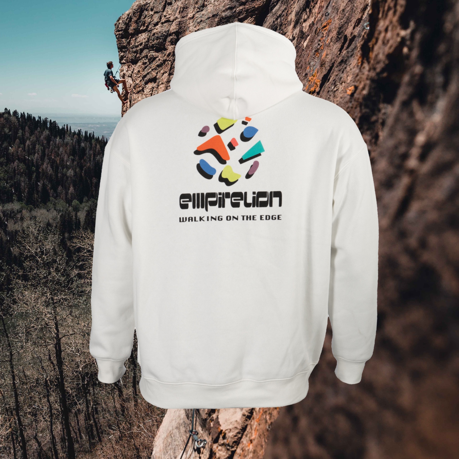 Поднимаясь на толстовку